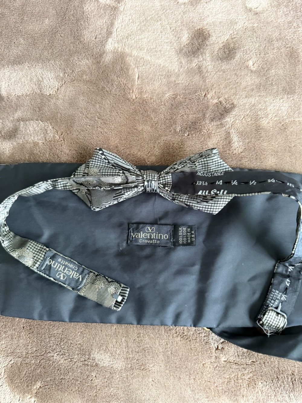 Valentino Black Silk Cravatte with Gold Logo